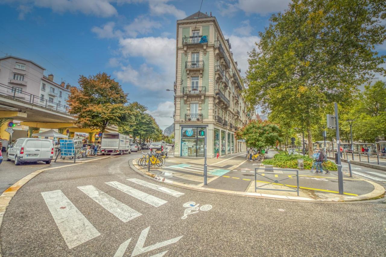 Le Petit Jaures - Gare / Tram Apartment Гренобъл Екстериор снимка